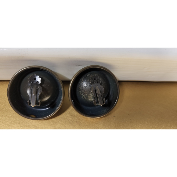 Vintage Bronze Tone Dome Earrings Clips Large 1980's Working Girl Style - Picture 8 of 9